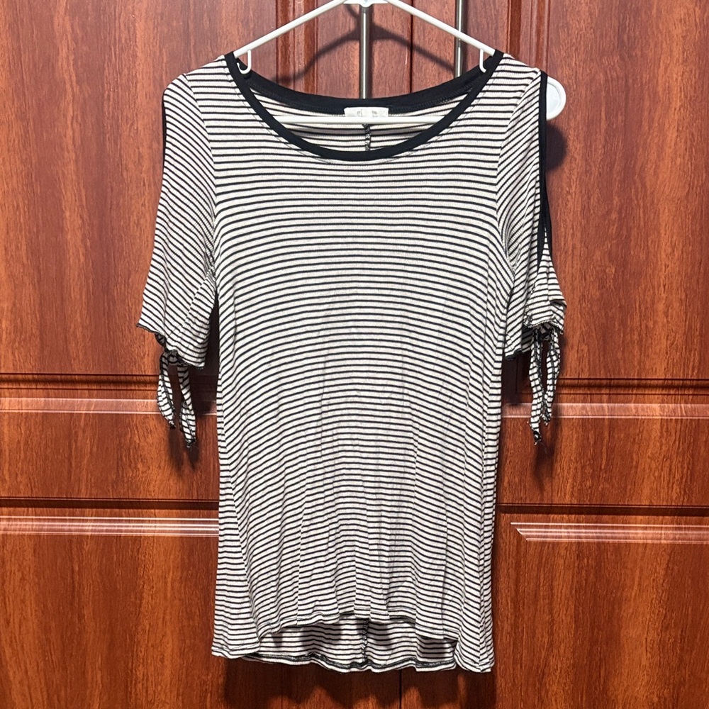 Maurices Black & White Striped Cold-Shoulder Tie Sleeve Top